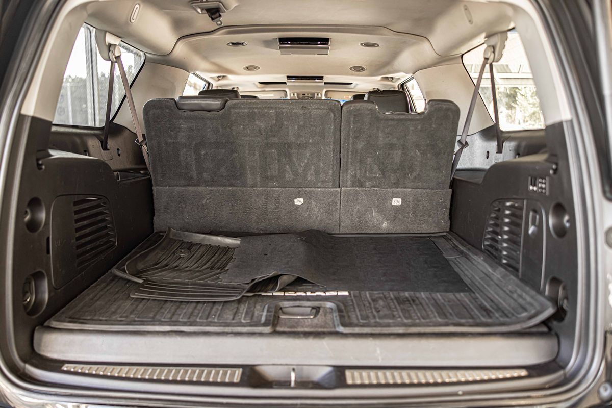 2016 CADILLAC ESCALADE - Image 18