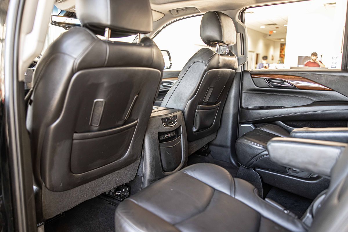 2016 CADILLAC ESCALADE - Image 35