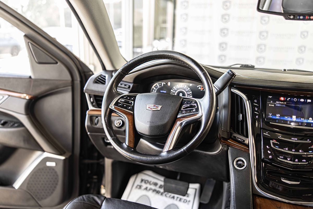 2016 CADILLAC ESCALADE - Image 39