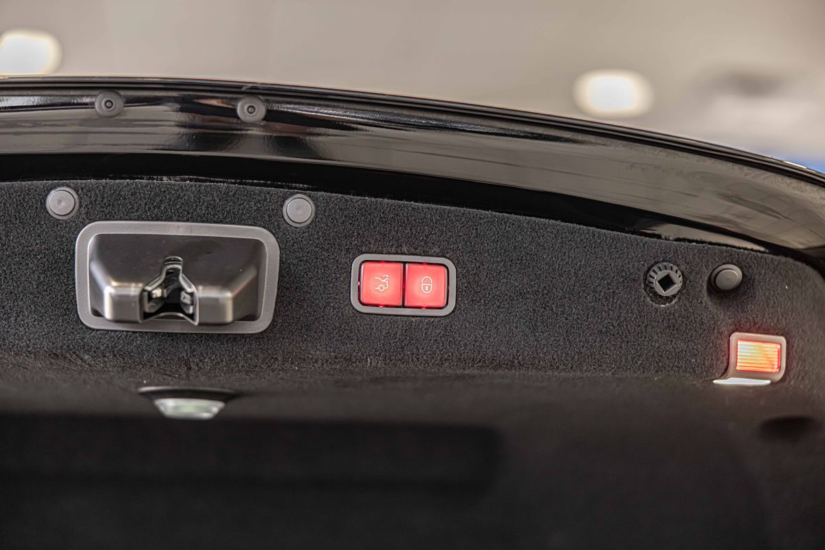 2017 MERCEDES-BENZ S-CLASS - Image 18