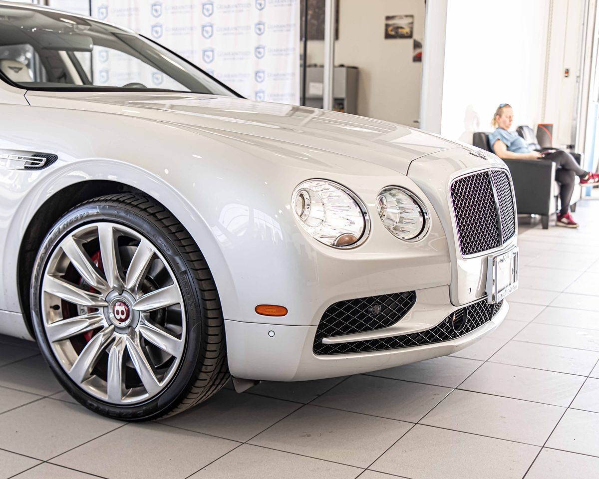 2017 Bentley Flying Spur V8 S Mulliner photo 3