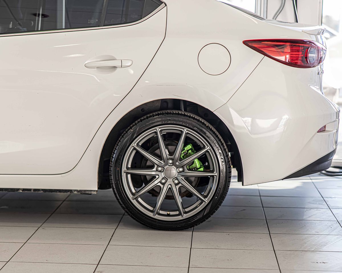 2017 MAZDA MAZDA3 - Image 8