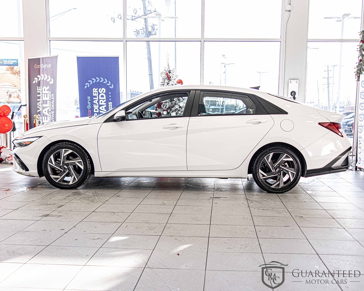 2024 HYUNDAI ELANTRA - Image 9