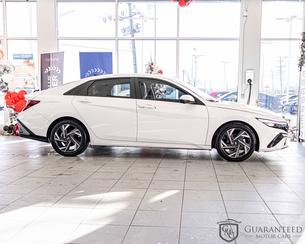 2024 HYUNDAI ELANTRA - Image 12