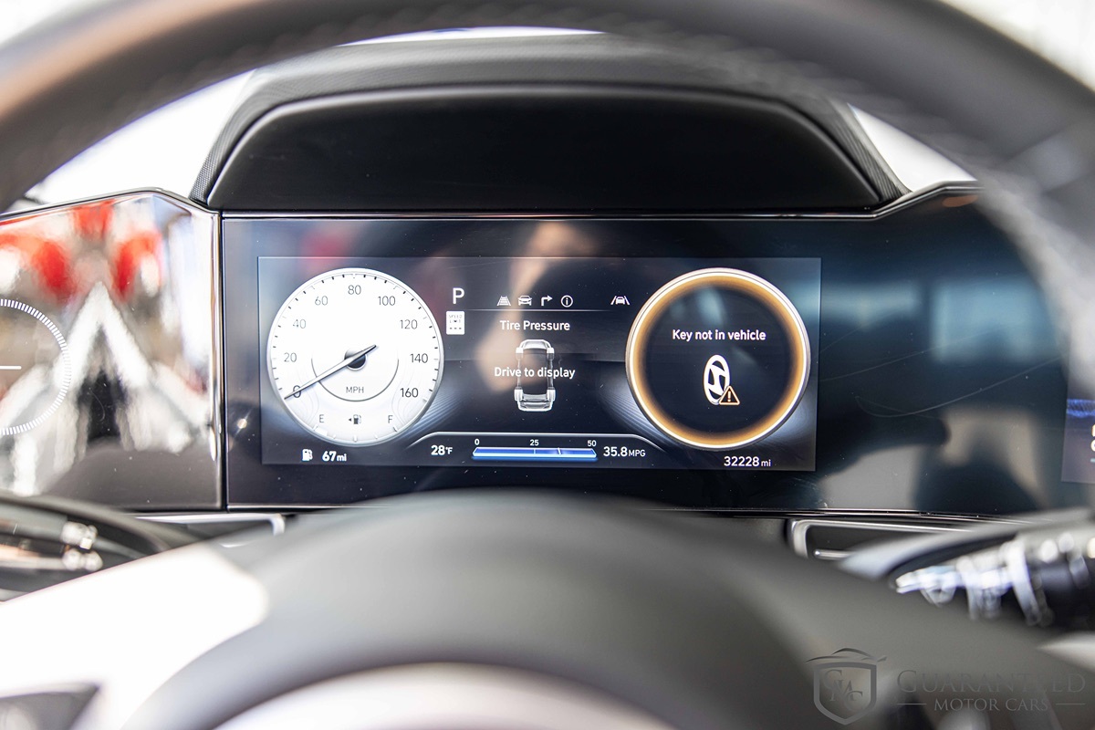 2024 HYUNDAI ELANTRA - Image 22