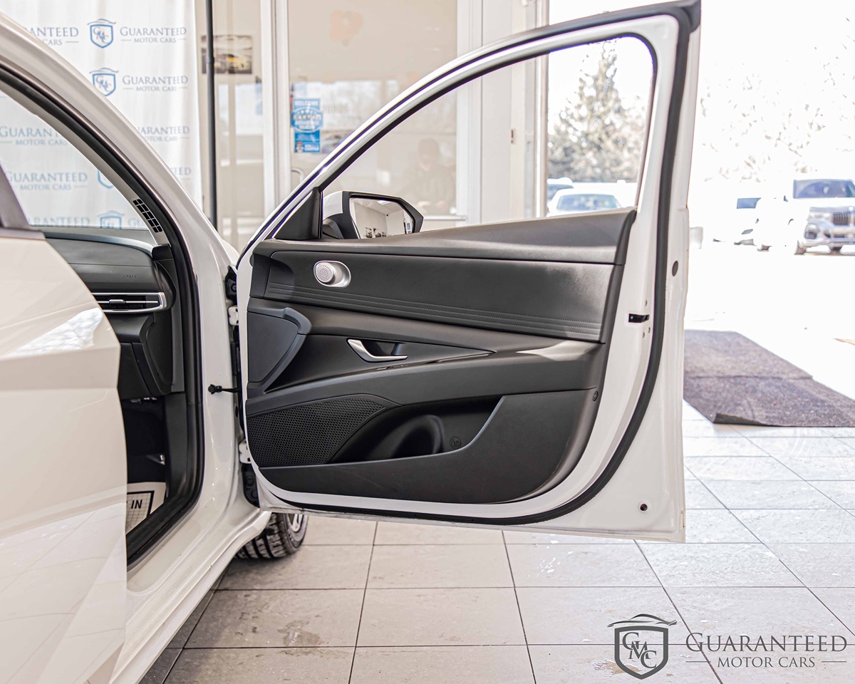 2024 HYUNDAI ELANTRA - Image 38