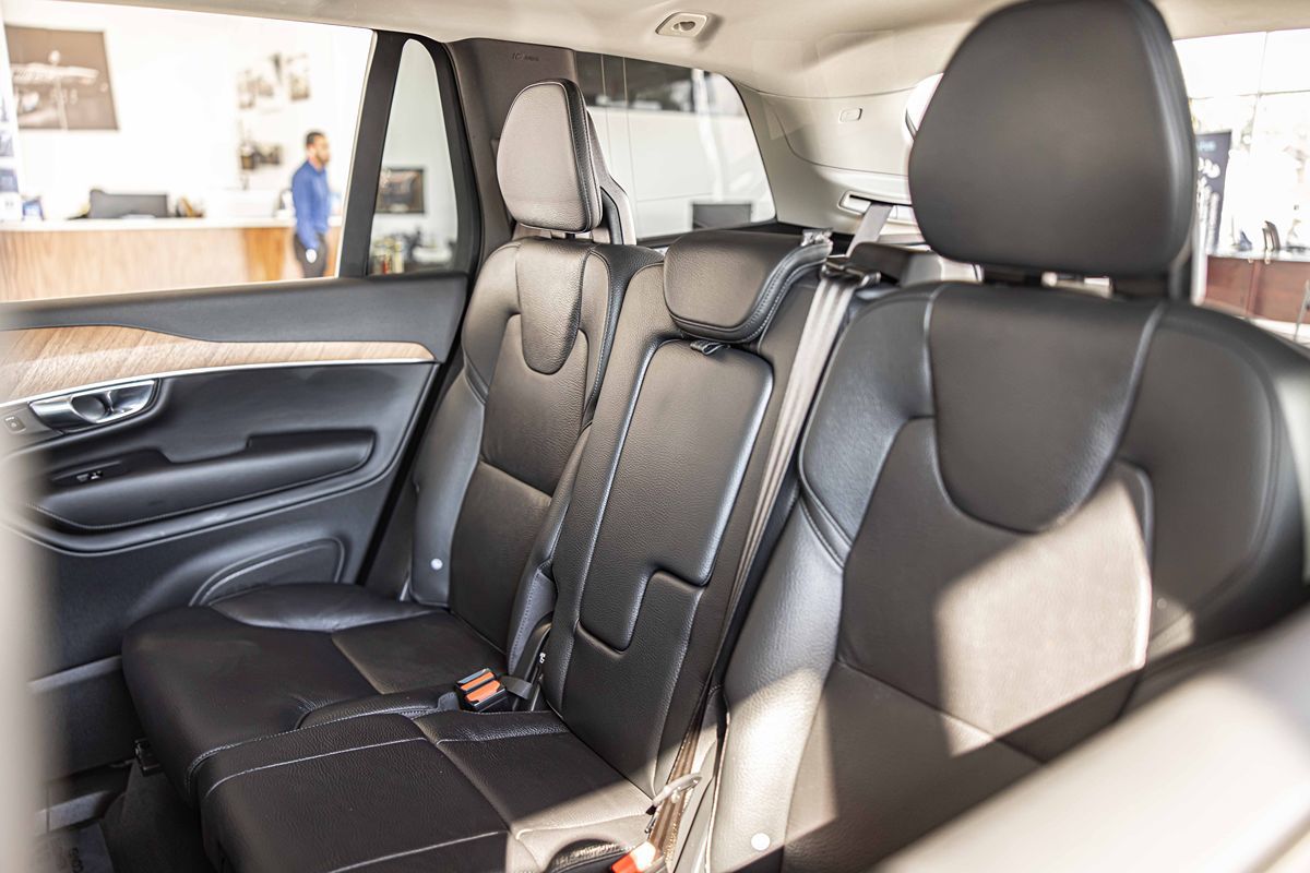 2025 VOLVO XC90 - Image 32
