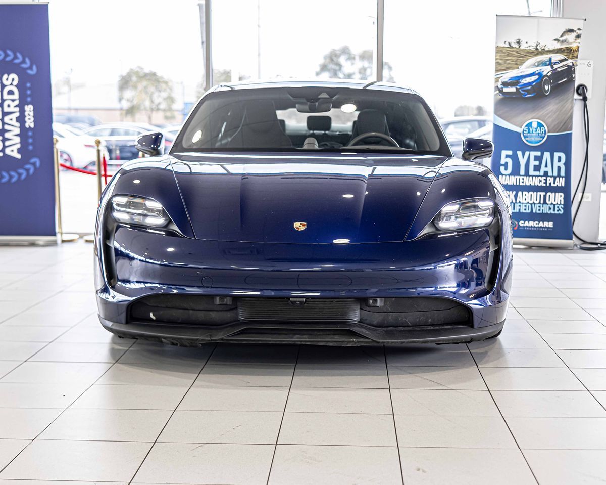 2021 Porsche Taycan 4S photo 2