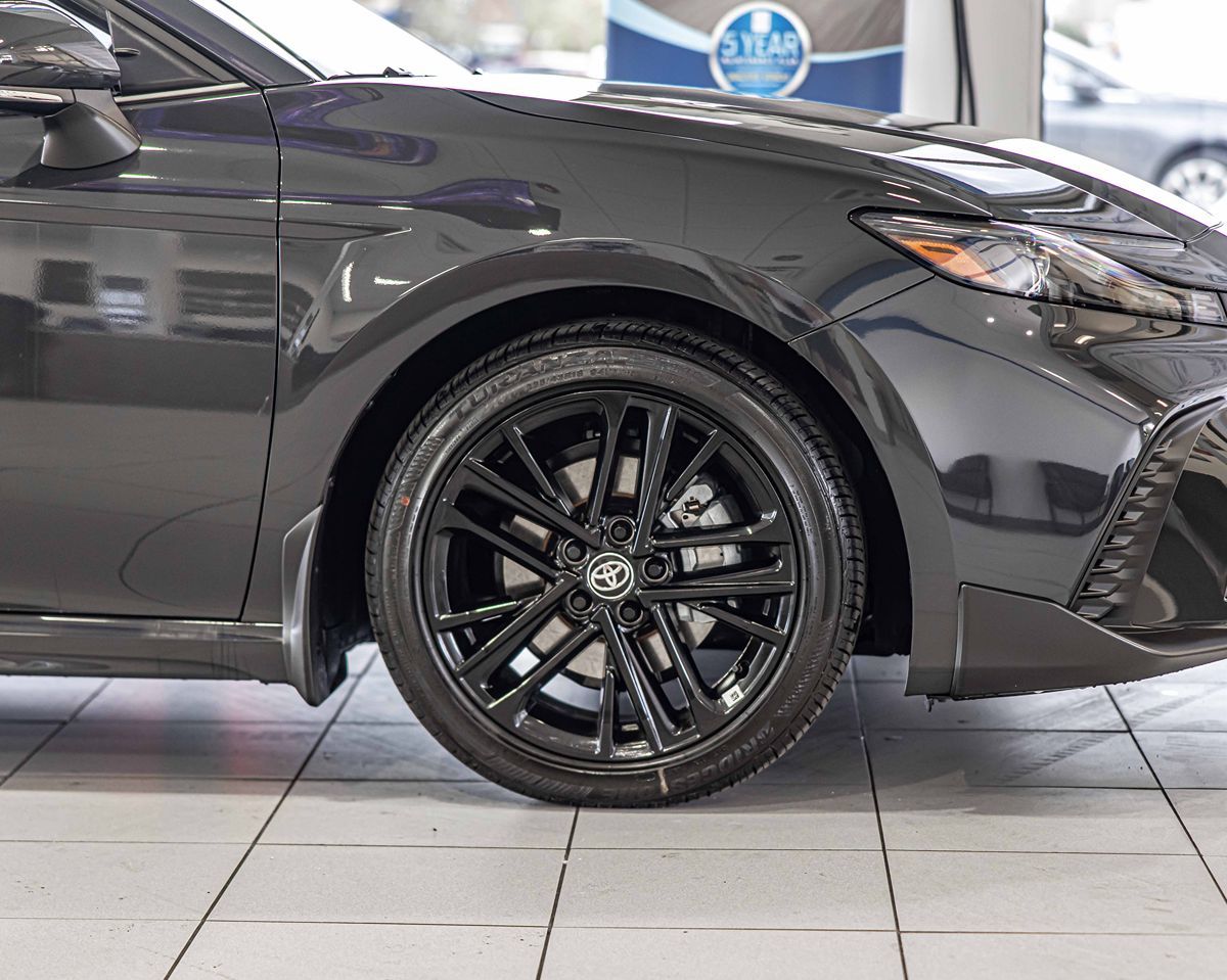 2026 TOYOTA CAMRY - Image 11