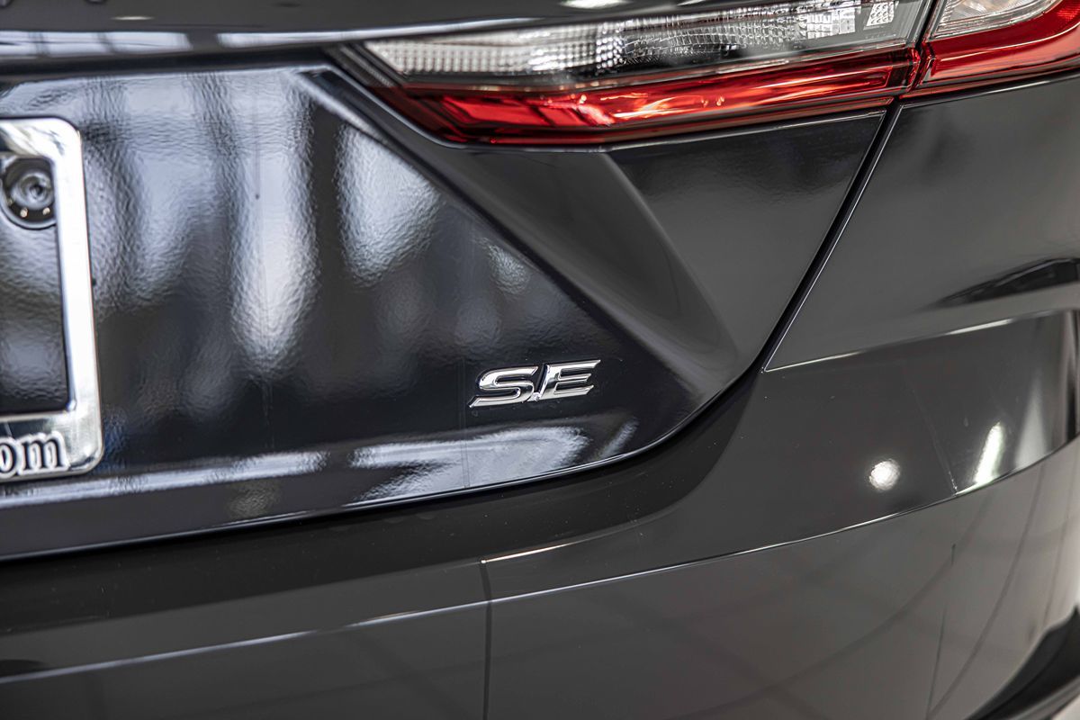 2026 TOYOTA CAMRY - Image 17