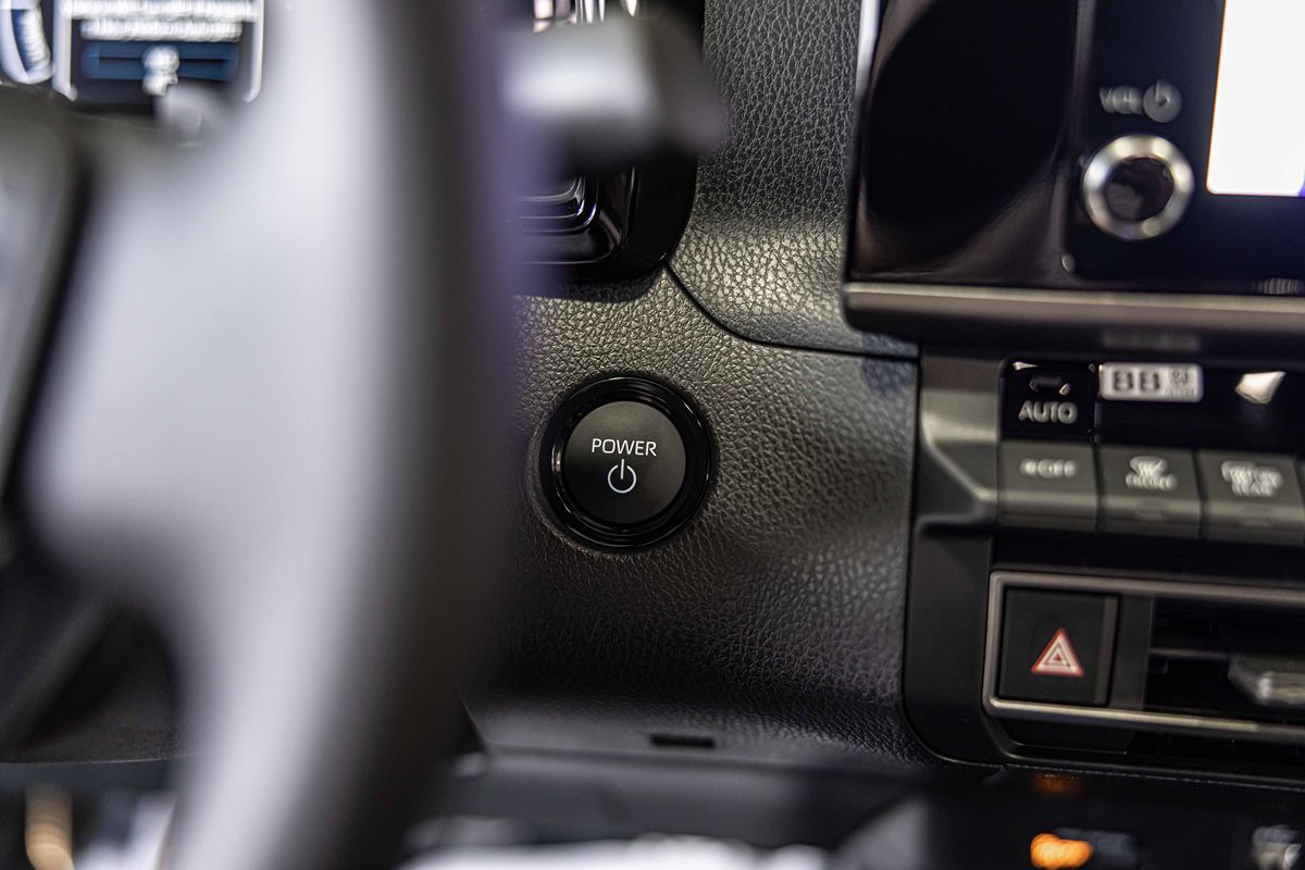 2026 TOYOTA CAMRY - Image 29