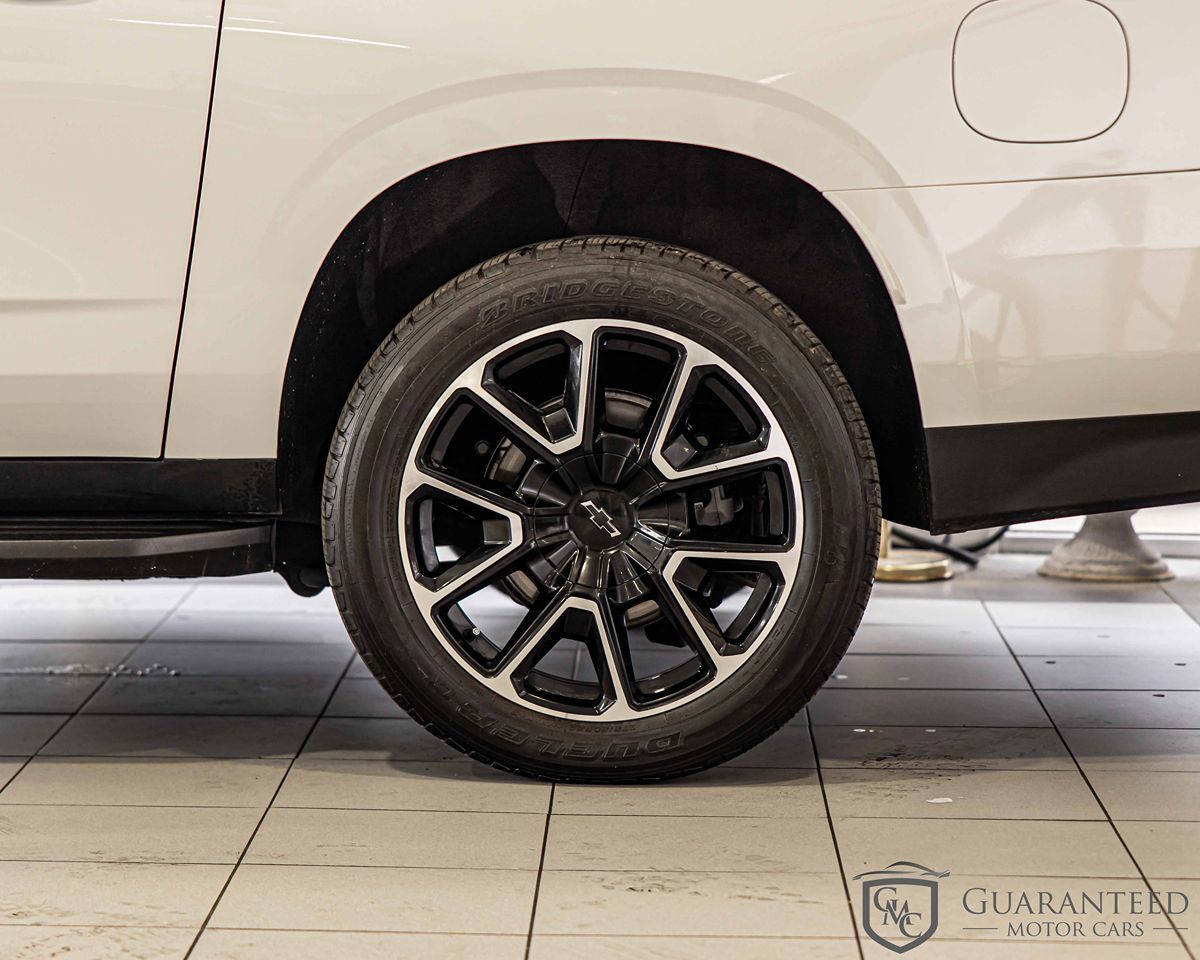 2022 CHEVROLET SUBURBAN - Image 8