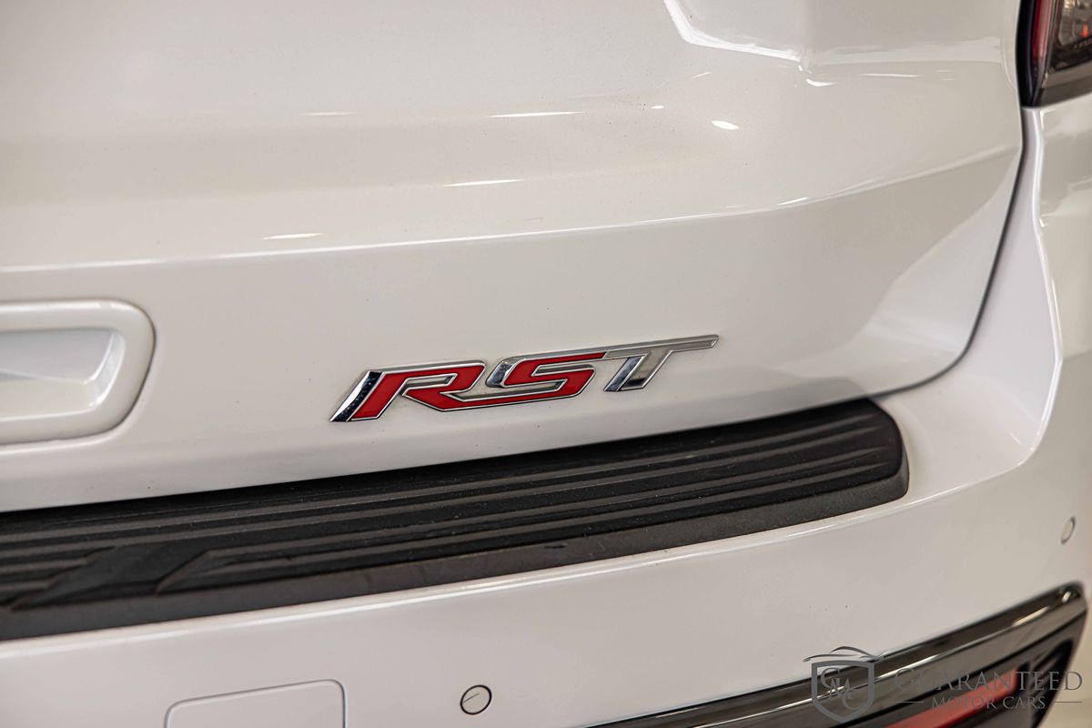 2022 CHEVROLET SUBURBAN - Image 16