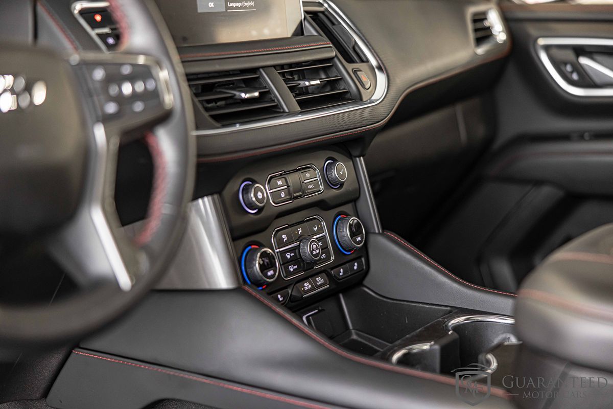 2022 CHEVROLET SUBURBAN - Image 24