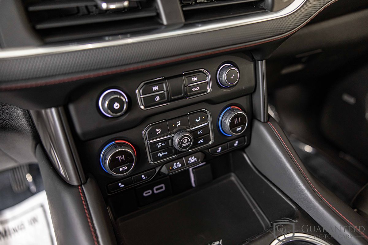 2022 CHEVROLET SUBURBAN - Image 31