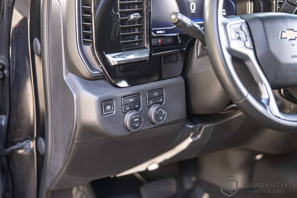 2023 CHEVROLET SILVERADO - Image 21