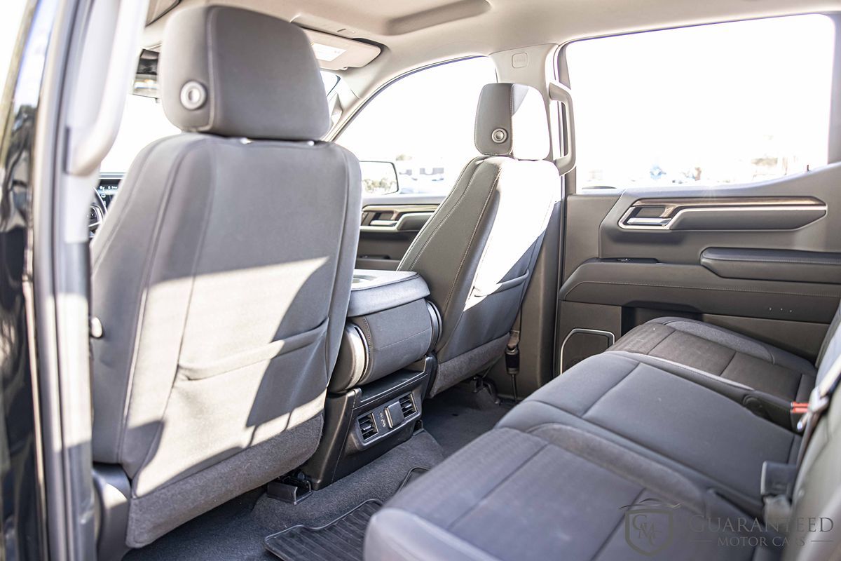 2023 CHEVROLET SILVERADO - Image 33