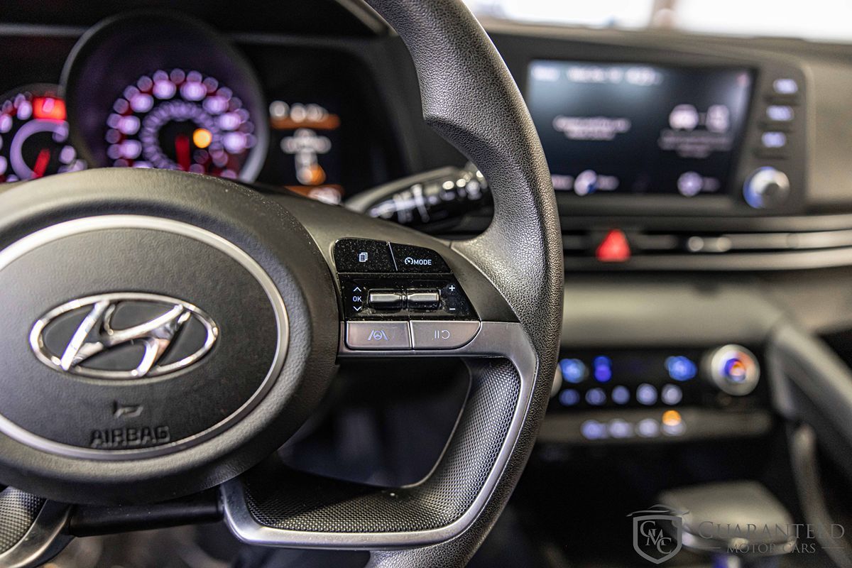 2021 HYUNDAI ELANTRA - Image 24