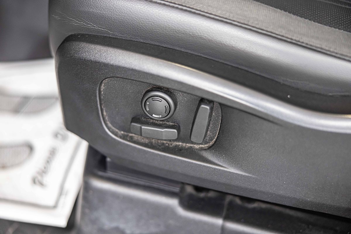 2020 LAND ROVER DEFENDER - Image 22