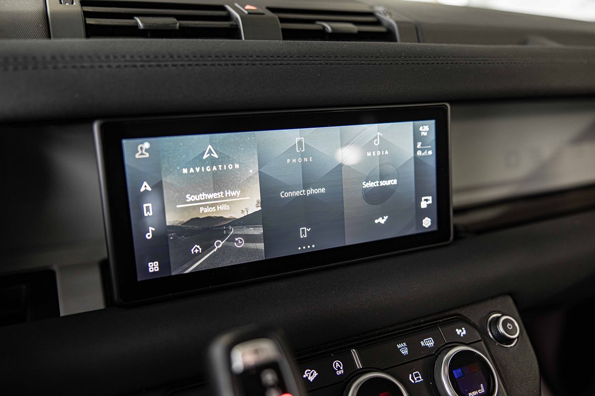 2020 LAND ROVER DEFENDER - Image 27