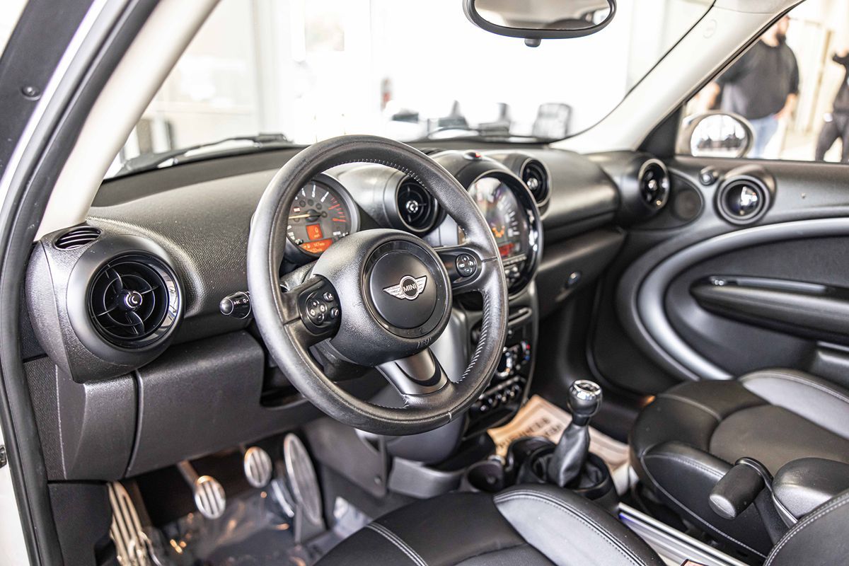 2015 MINI COUNTRYMAN - Image 19