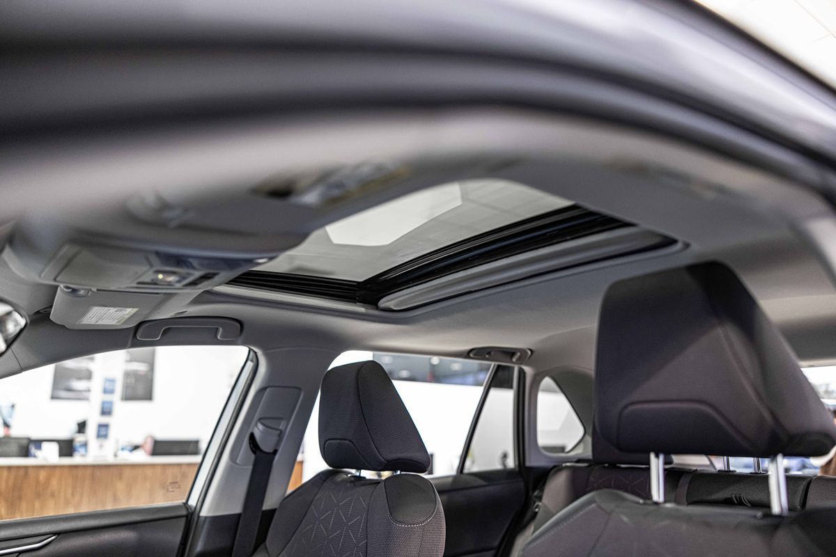 2024 TOYOTA RAV4 - Image 20