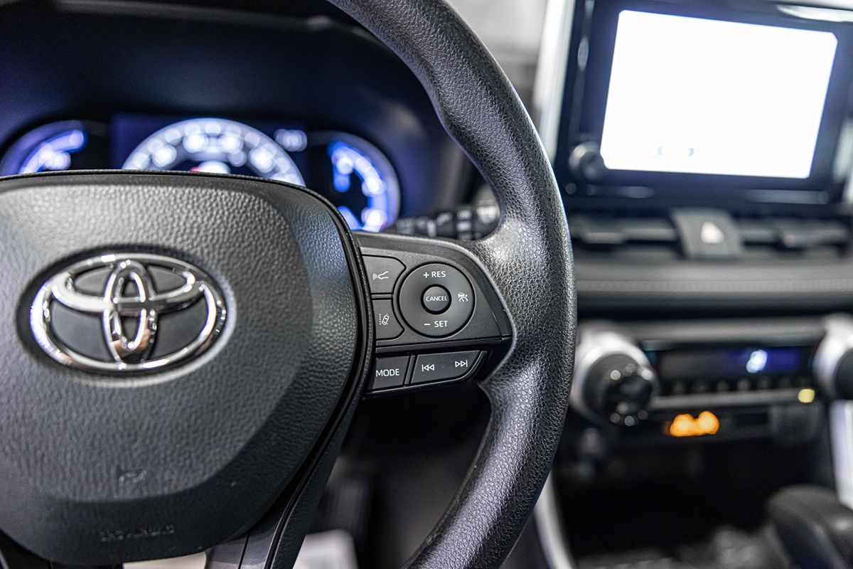 2024 TOYOTA RAV4 - Image 25