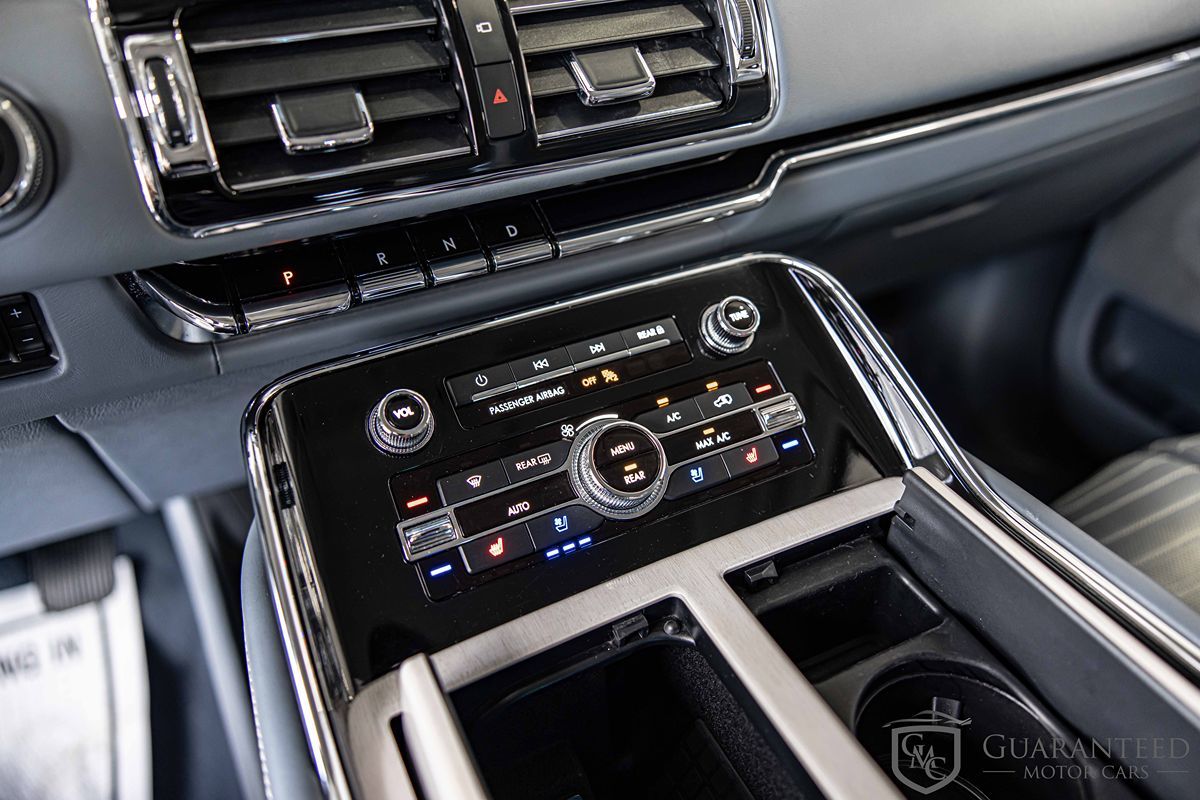 2020 LINCOLN NAVIGATOR - Image 30