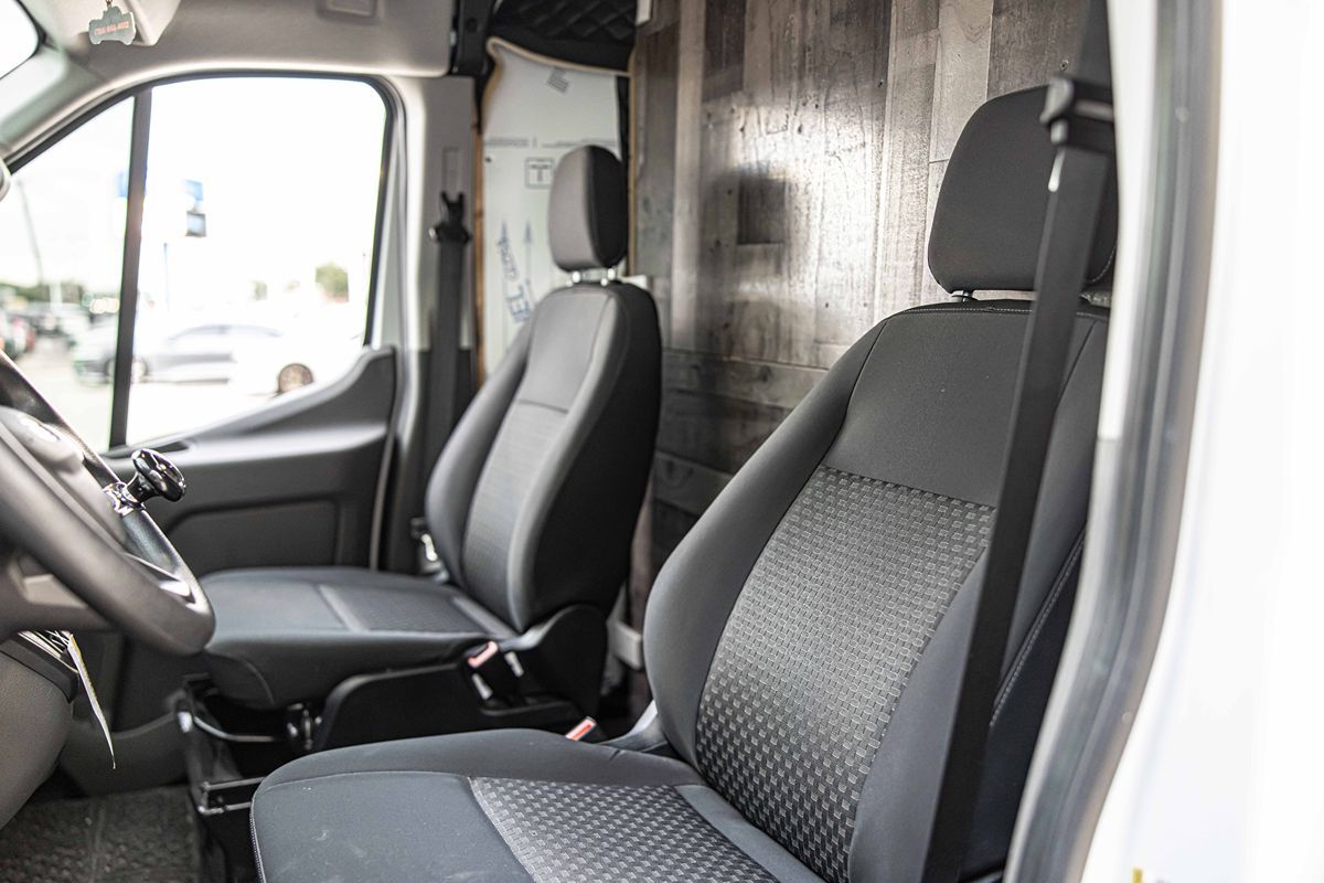 2023 Ford Transit Van Base - Photo 17