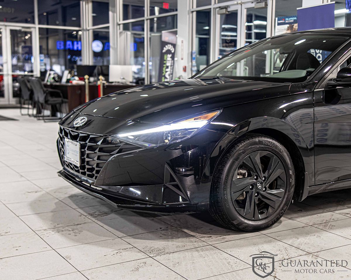 2023 HYUNDAI ELANTRA - Image 5