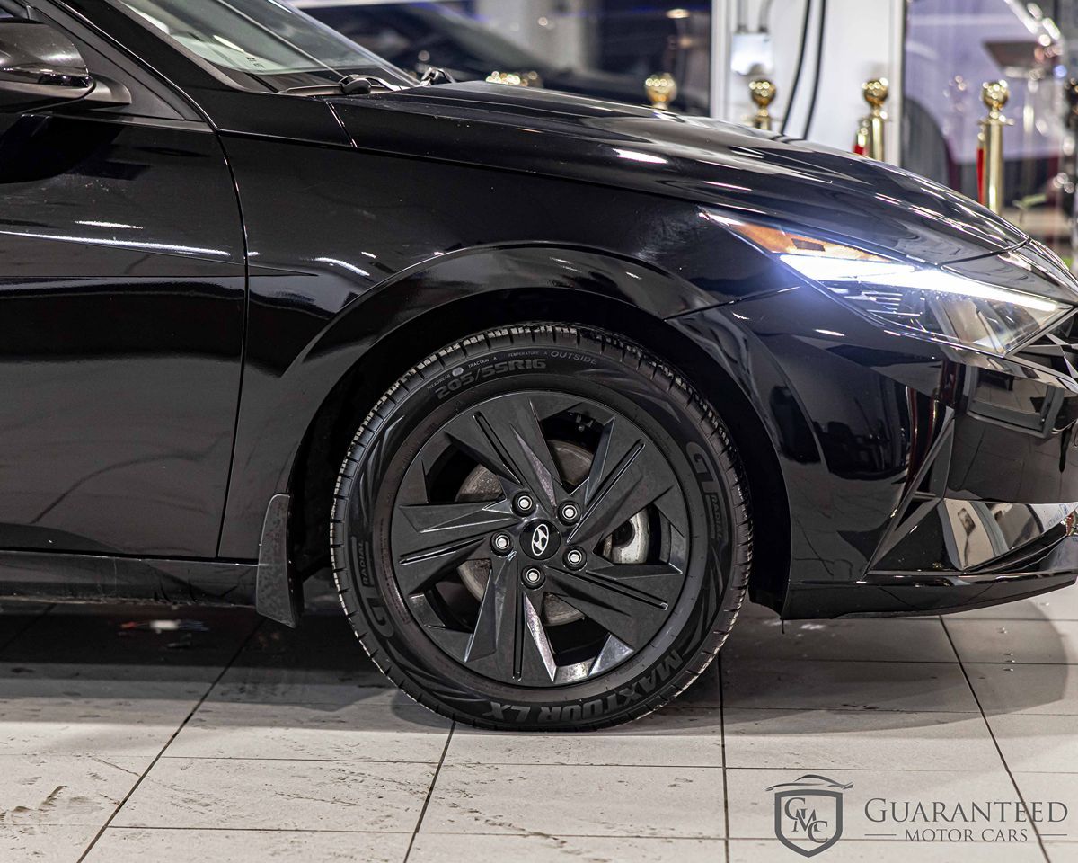 2023 HYUNDAI ELANTRA - Image 11