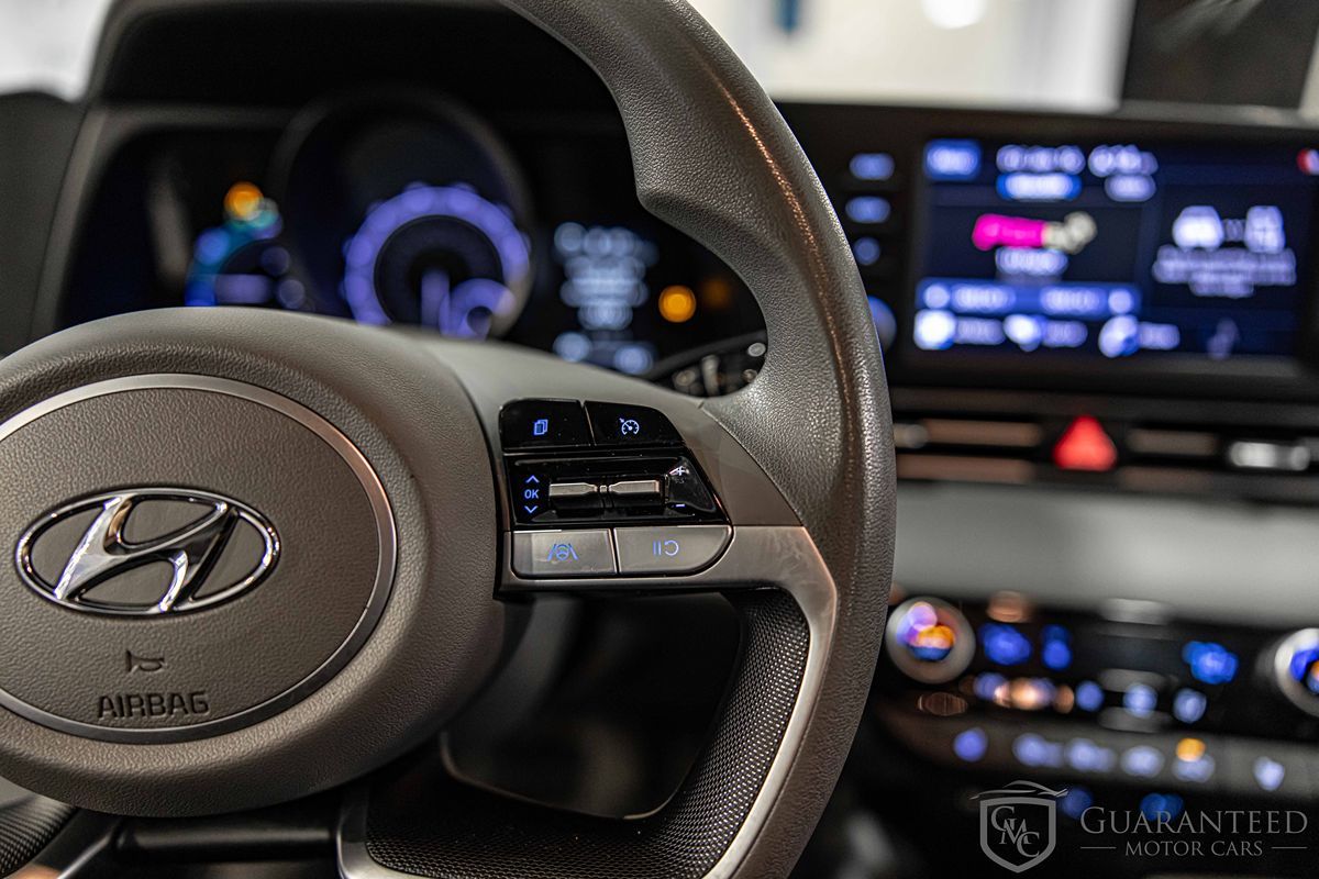 2023 HYUNDAI ELANTRA - Image 24