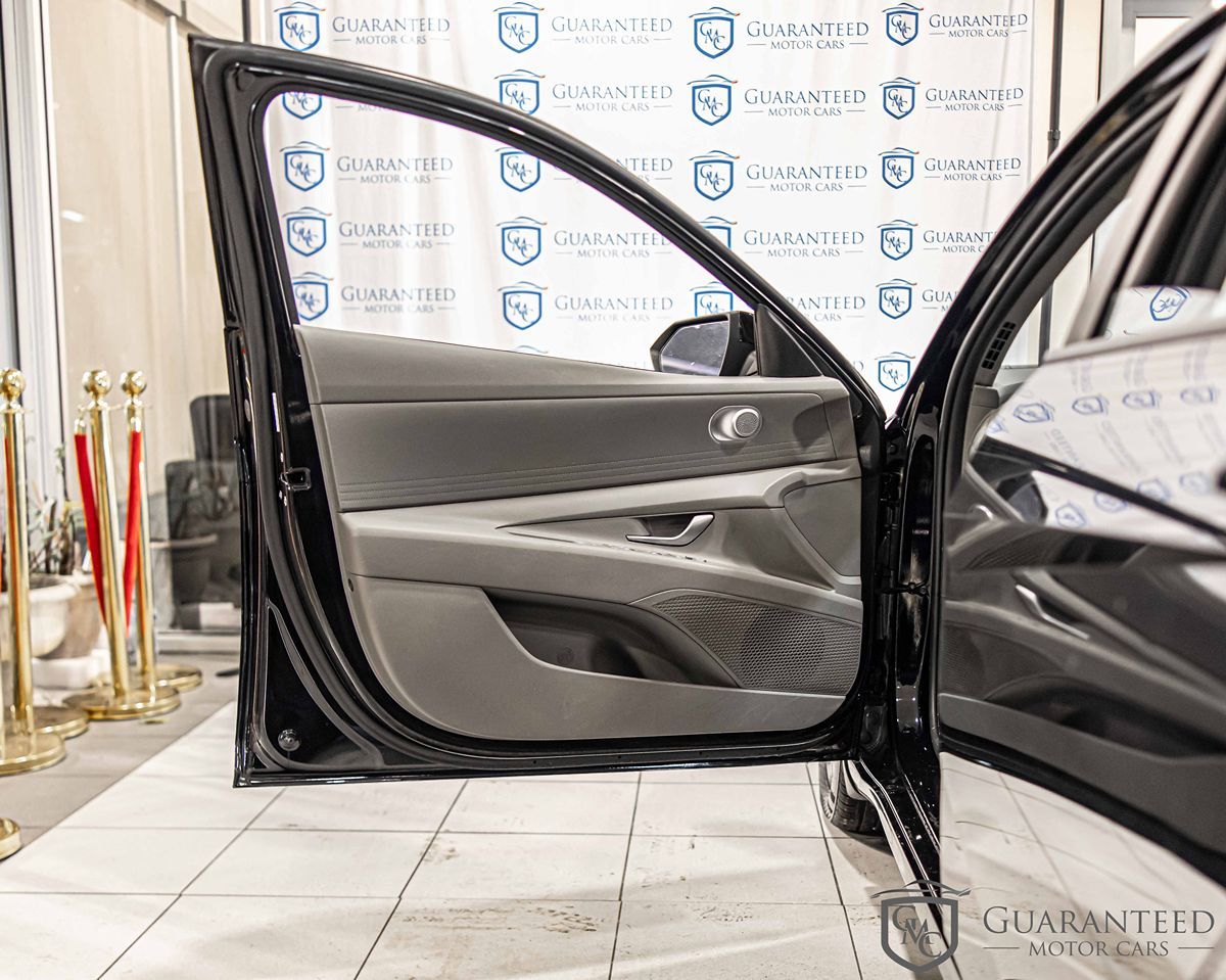 2023 HYUNDAI ELANTRA - Image 29