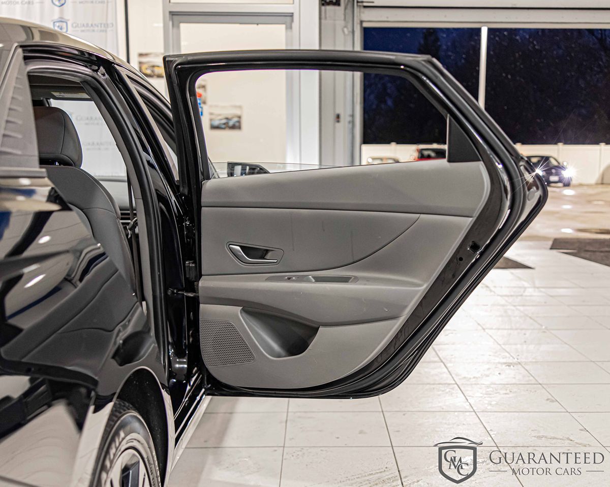 2023 HYUNDAI ELANTRA - Image 37