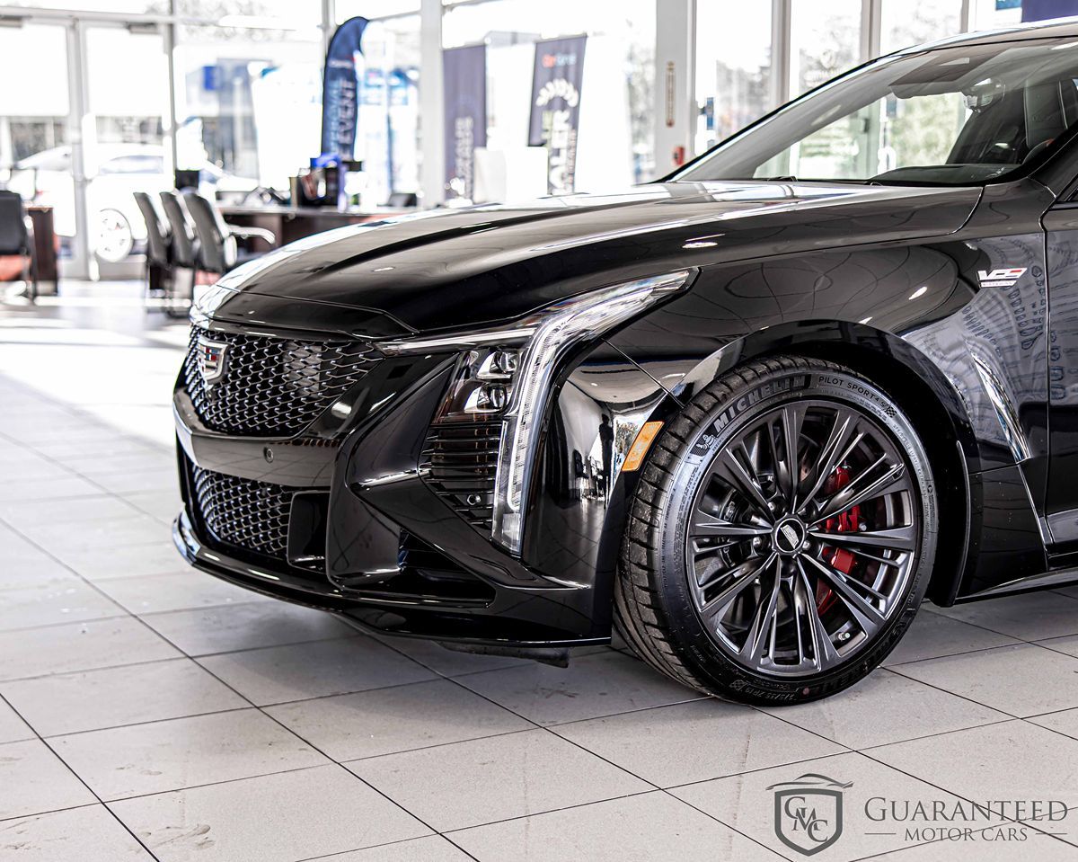 2025 Cadillac CT5 photo 4