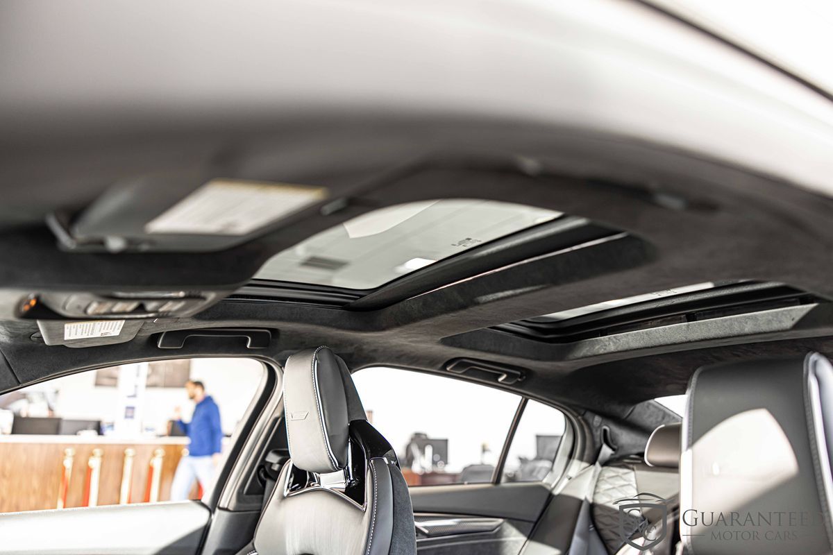 2025 CADILLAC CT5 - Image 19