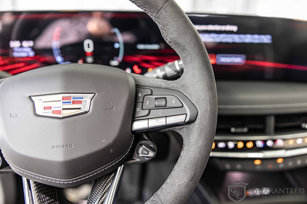 2025 CADILLAC CT5 - Image 26