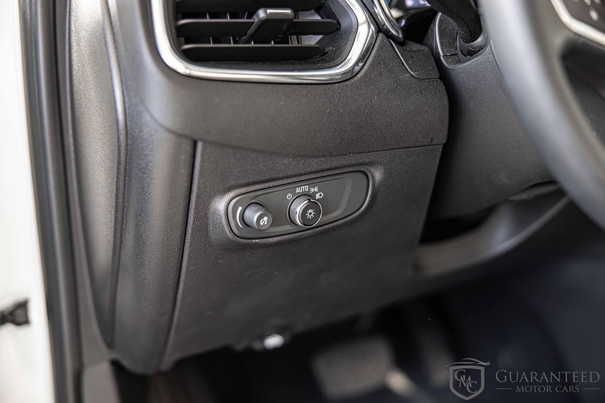 2023 CHEVROLET EQUINOX - Image 22