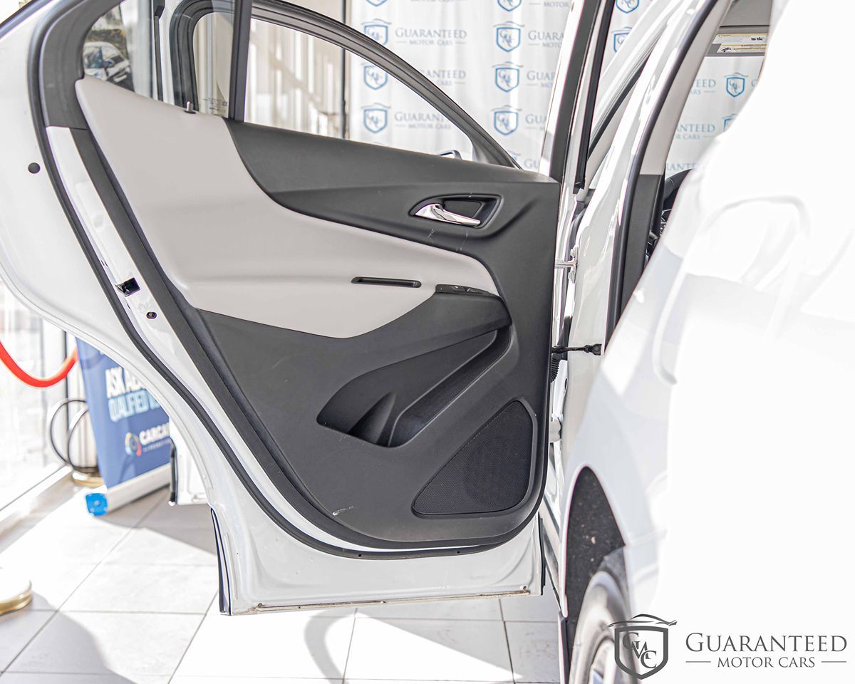 2023 CHEVROLET EQUINOX - Image 35