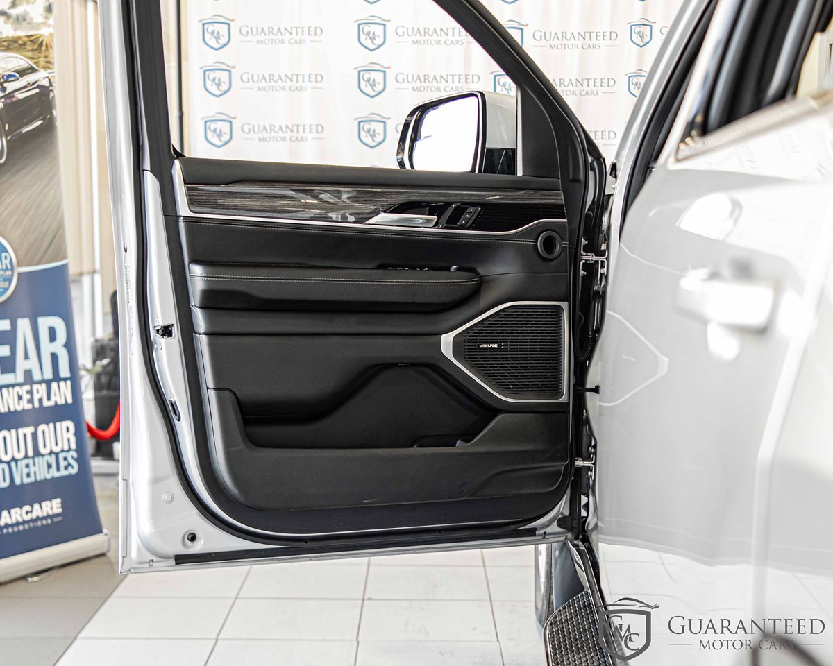 2022 JEEP WAGONEER - Image 32