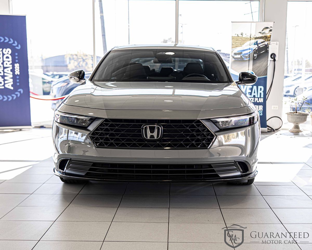 2023 Honda Accord Hybrid Sport-L photo 2