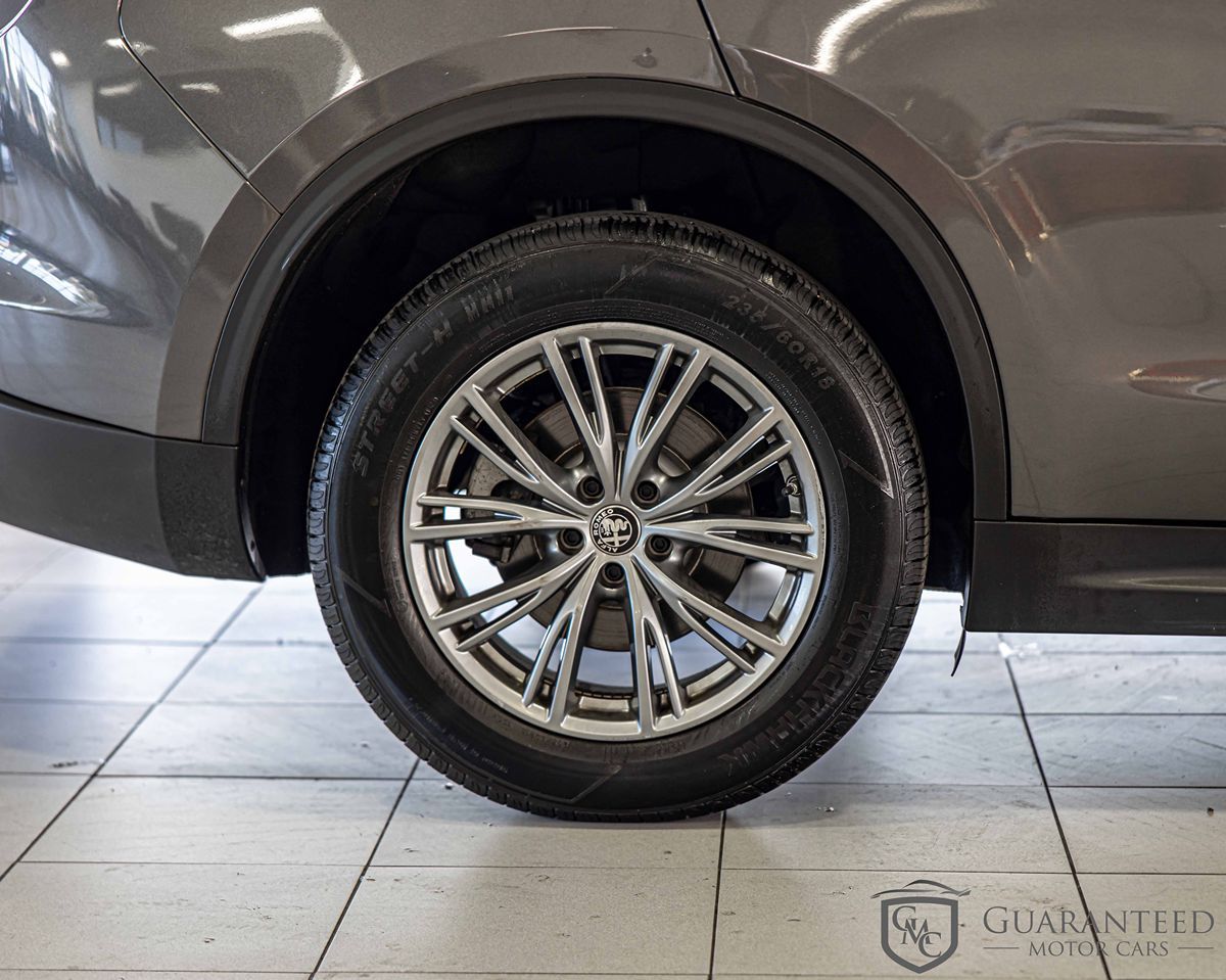2022 ALFA ROMEO STELVIO - Image 12