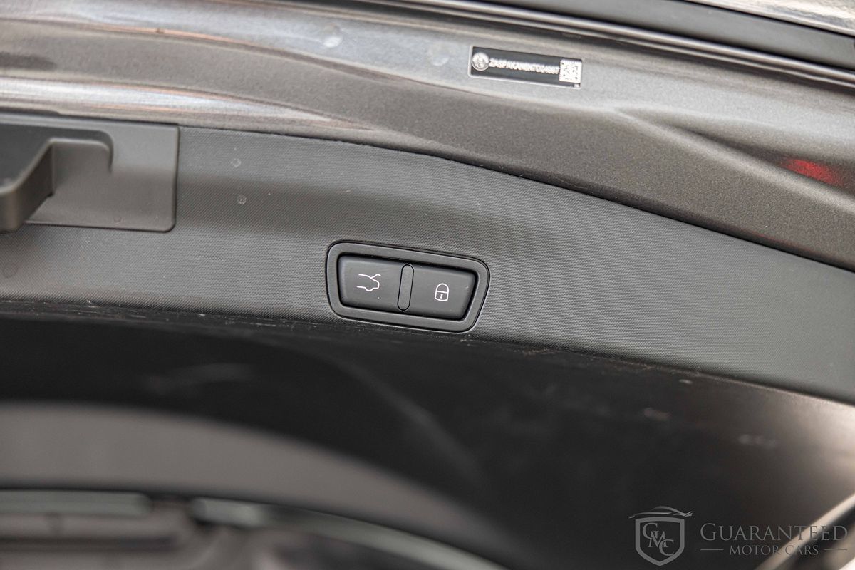 2022 ALFA ROMEO STELVIO - Image 19