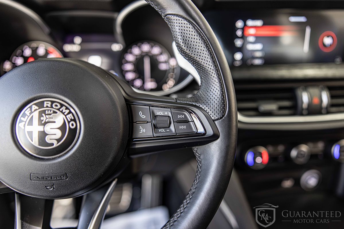 2022 ALFA ROMEO STELVIO - Image 27