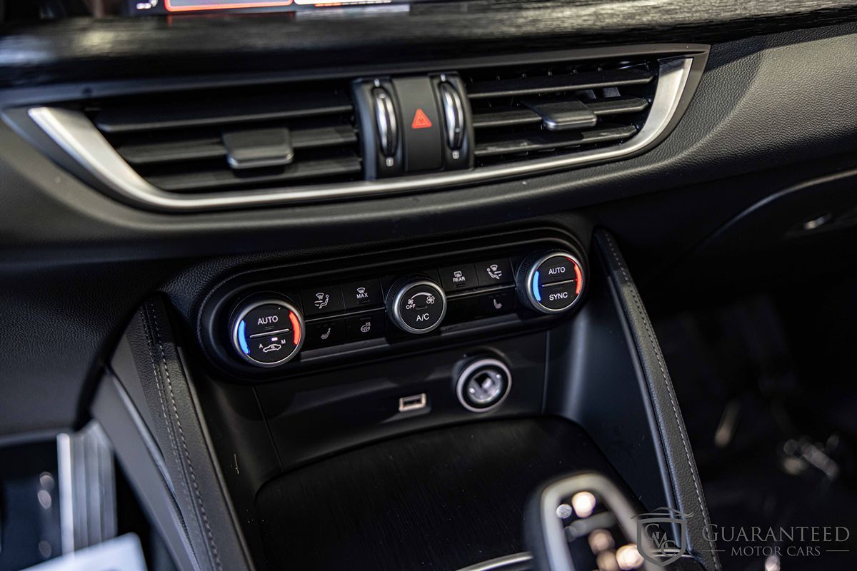 2022 ALFA ROMEO STELVIO - Image 29