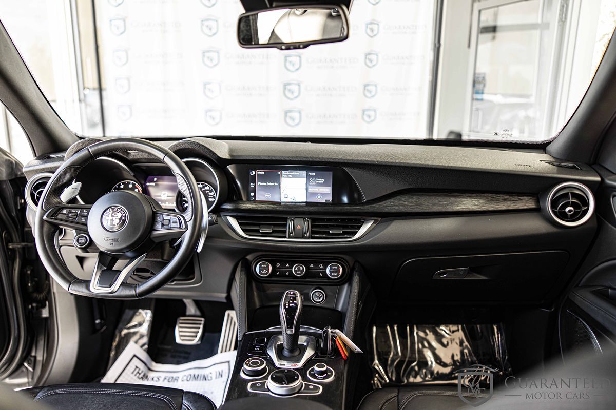2022 ALFA ROMEO STELVIO - Image 36