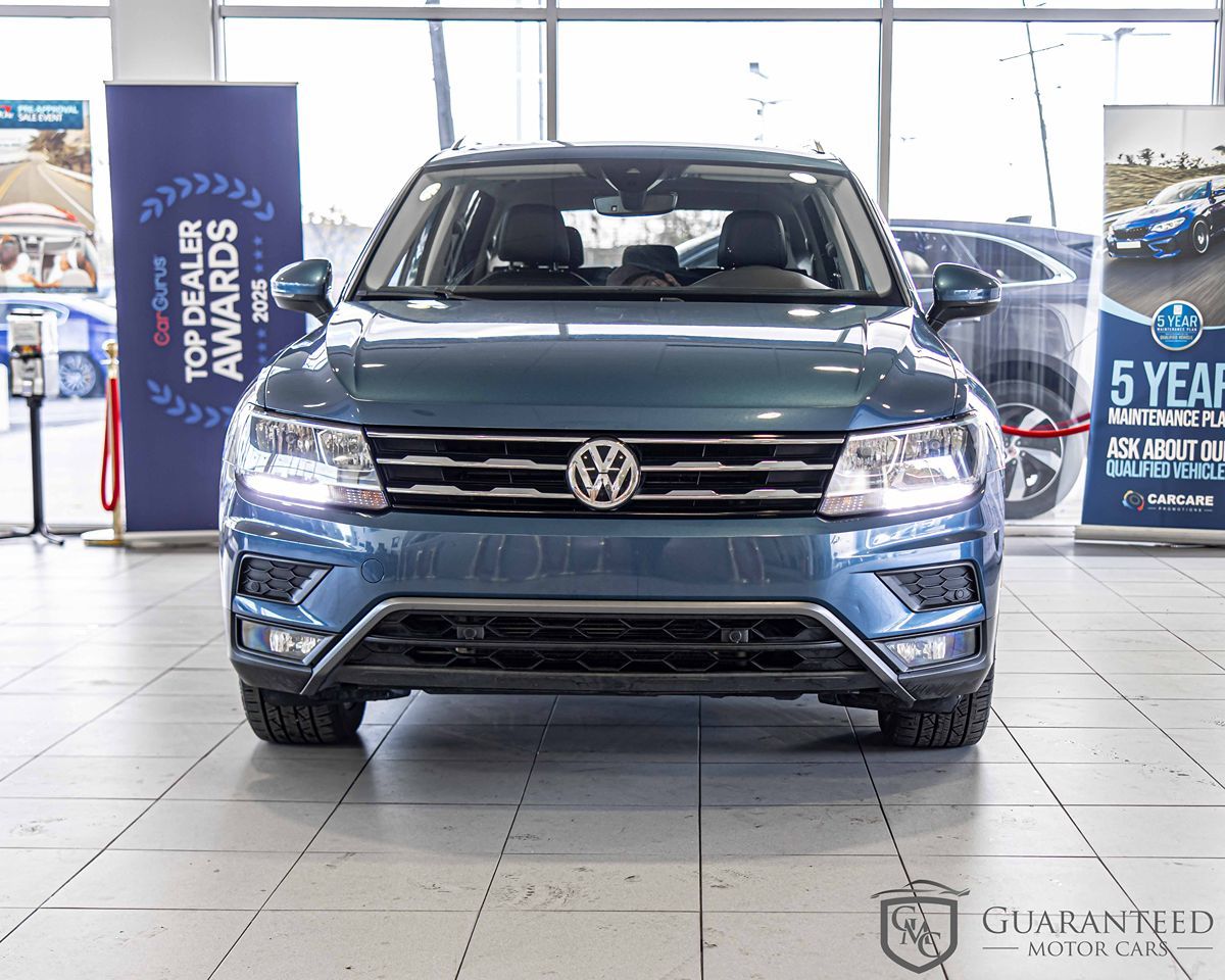 2020 Volkswagen Tiguan SEL photo 2