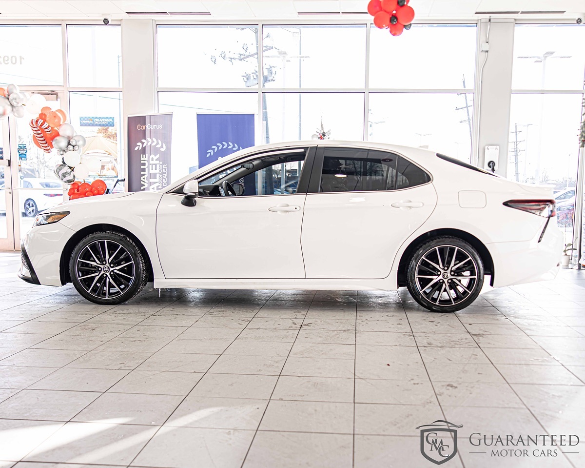 2024 TOYOTA CAMRY - Image 9