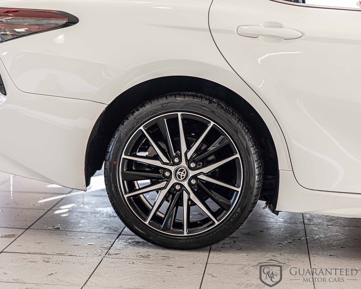 2024 TOYOTA CAMRY - Image 10