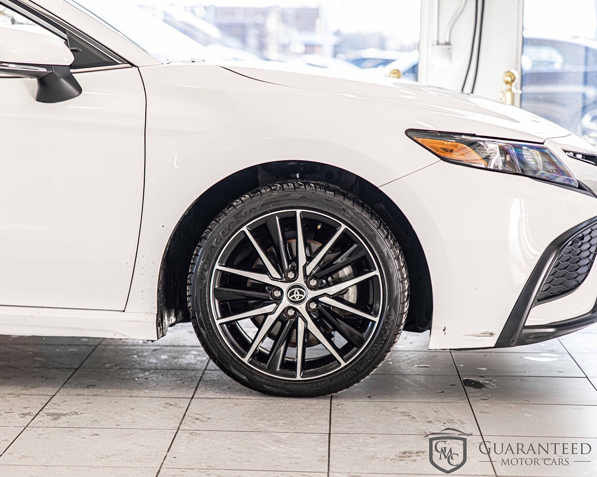 2024 TOYOTA CAMRY - Image 11